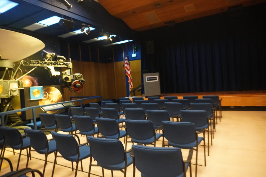 เยือน NASA Jet Propulsion Laboratory จากห้องควบคุม สู่โรงเก็บโรเวอร์