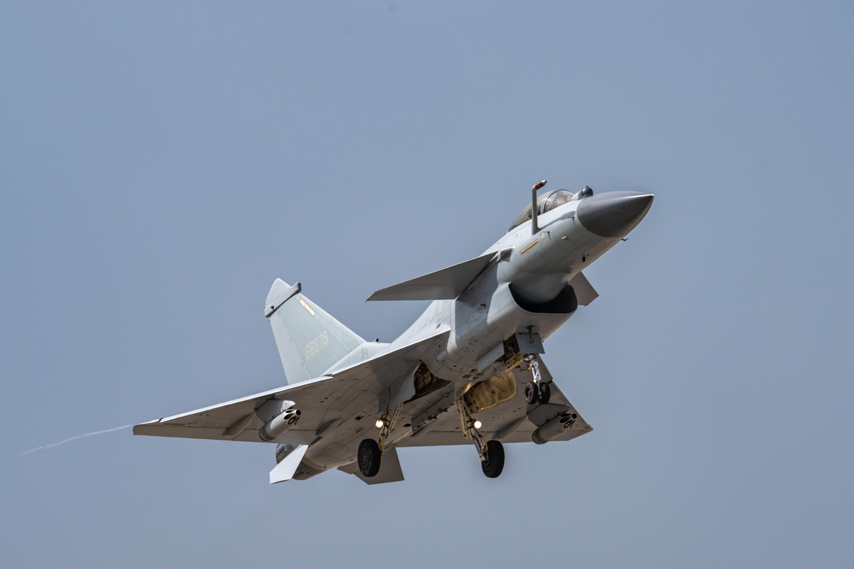 Diverterless Supersonic Intake นวัตกรรมที่แก้บักของเครื่องบินความเร็ว ...